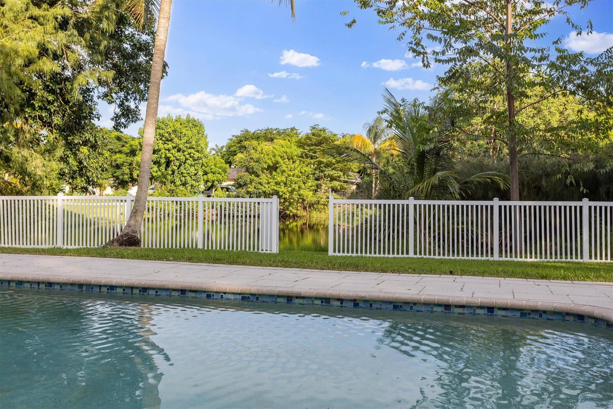MARTHA BRIGHT FARMS - Residential
