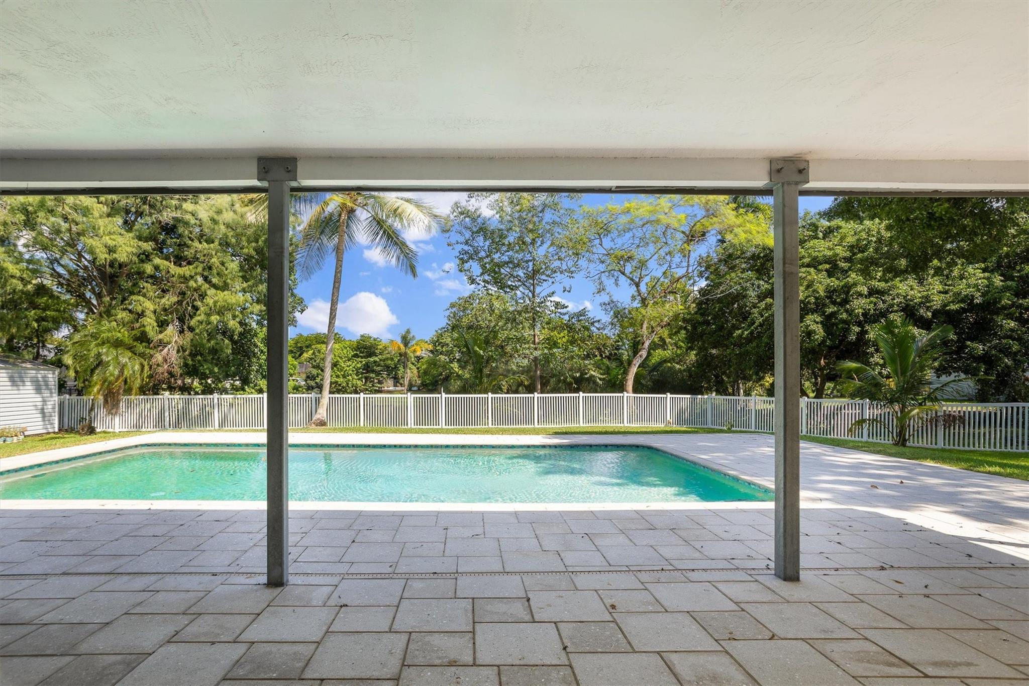 MARTHA BRIGHT FARMS - Residential