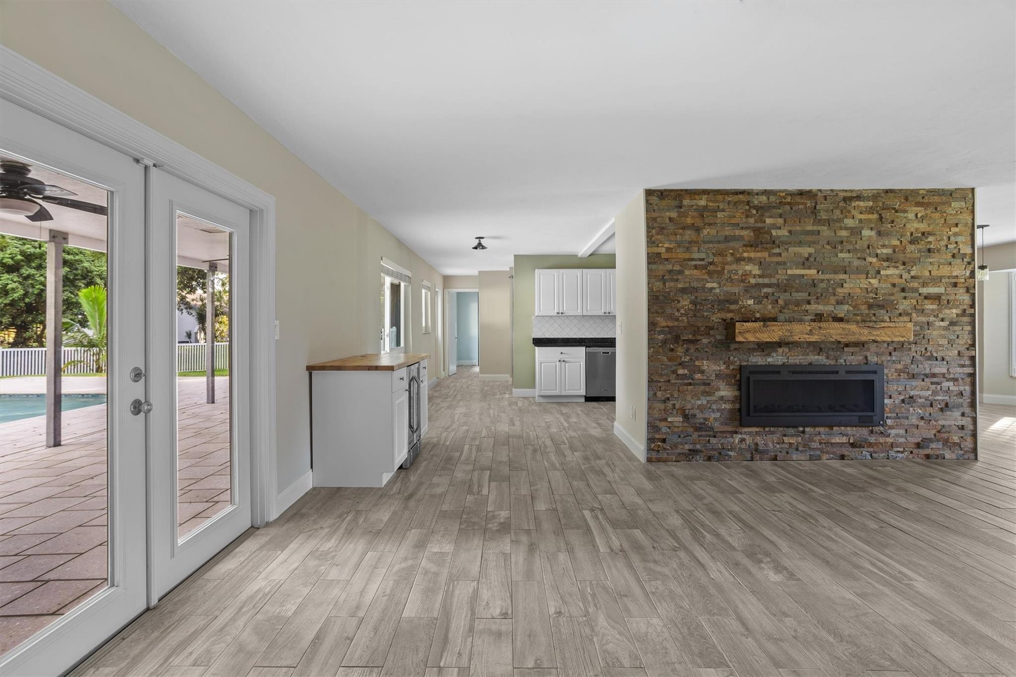 MARTHA BRIGHT FARMS - Residential