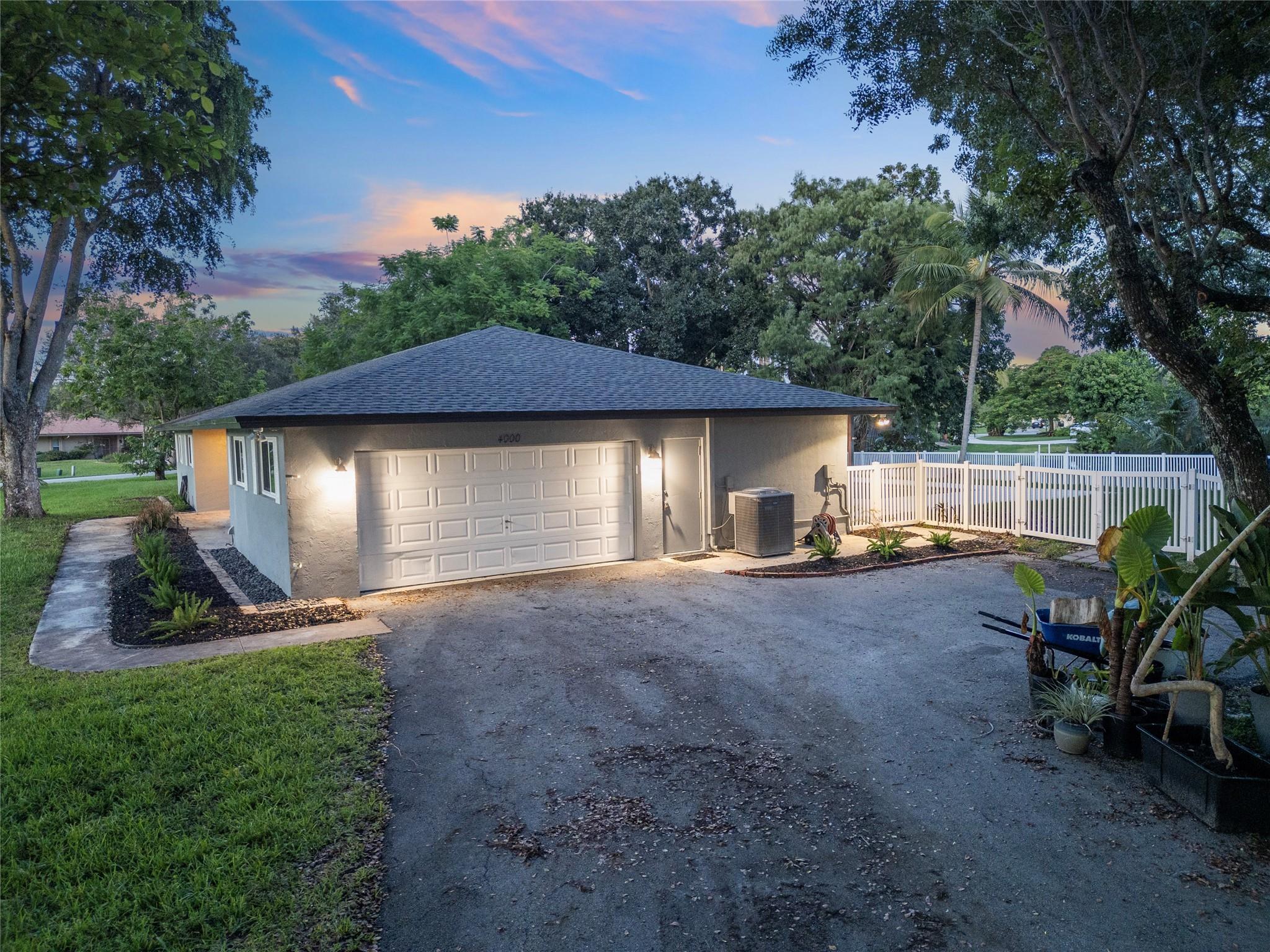 MARTHA BRIGHT FARMS - Residential