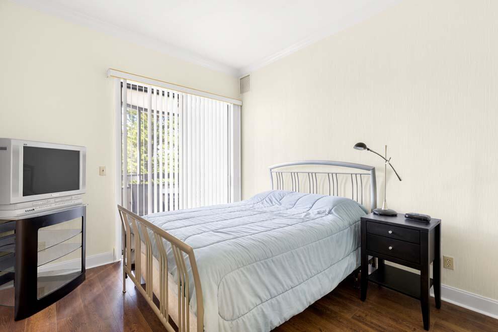 EL CORTIJO CONDO - Residential