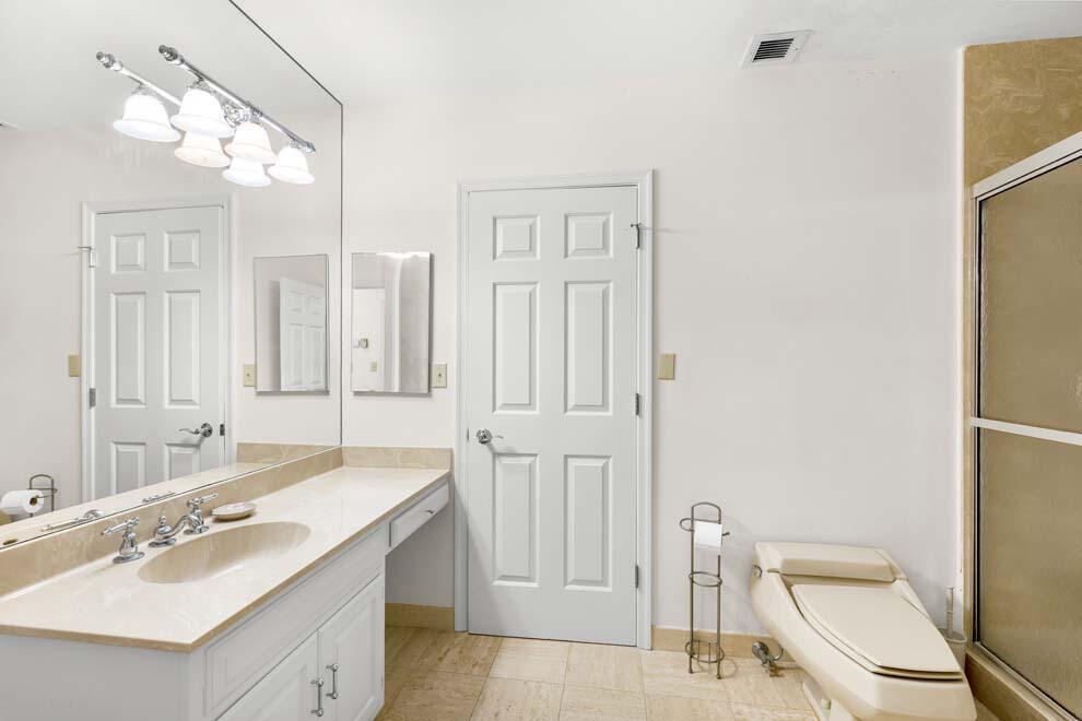 EL CORTIJO CONDO - Residential