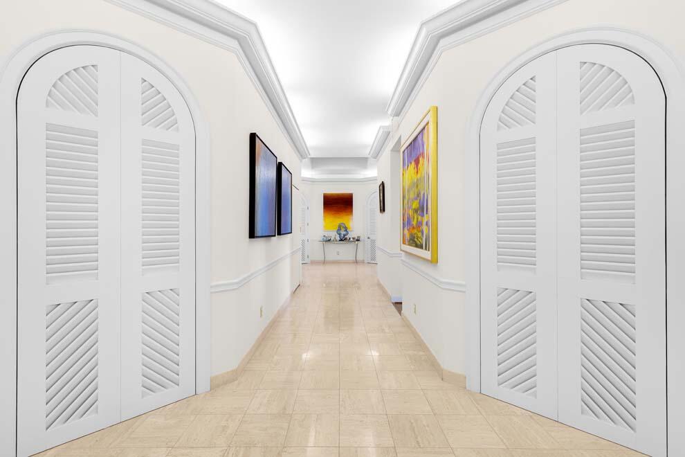 EL CORTIJO CONDO - Residential