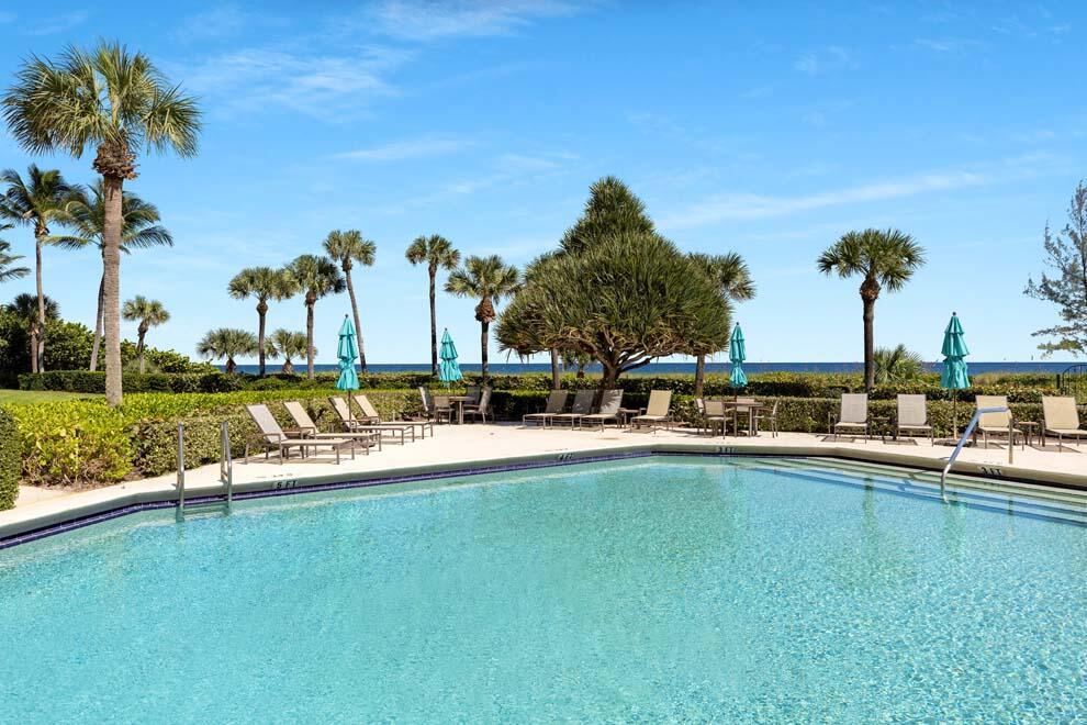 EL CORTIJO CONDO - Residential