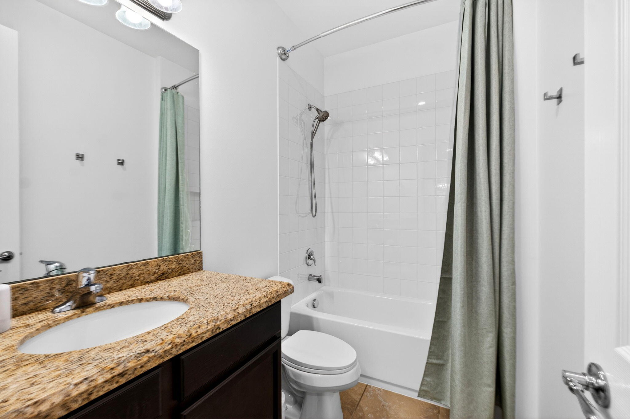 ATLANTIC COMMONS PL 5 - Residential