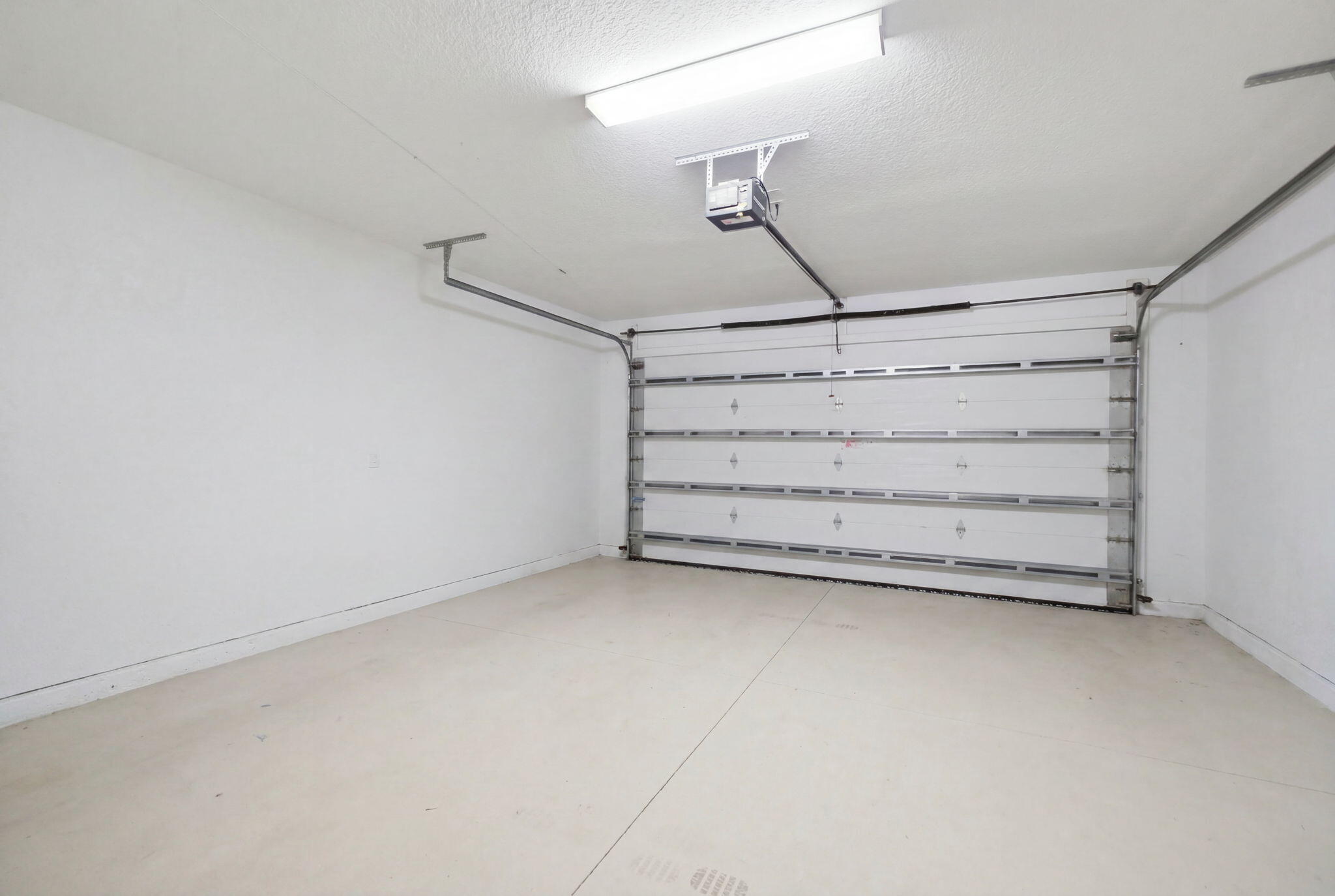 ATLANTIC COMMONS PL 5 - Residential