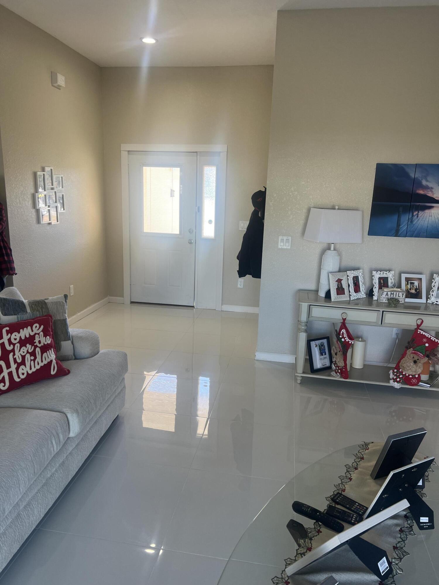 MARION OAKS UNIT 07 - Residential