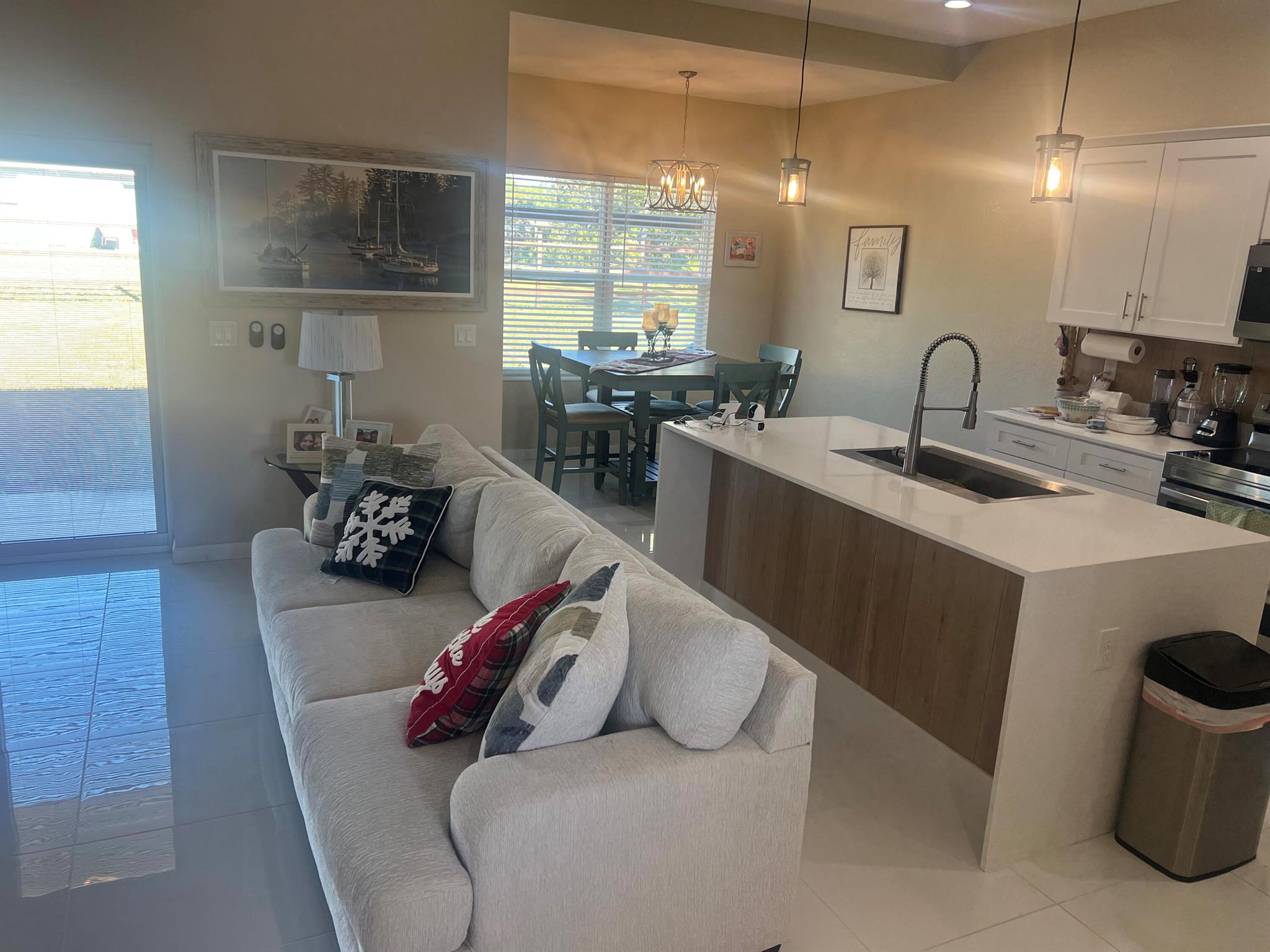 MARION OAKS UNIT 07 - Residential