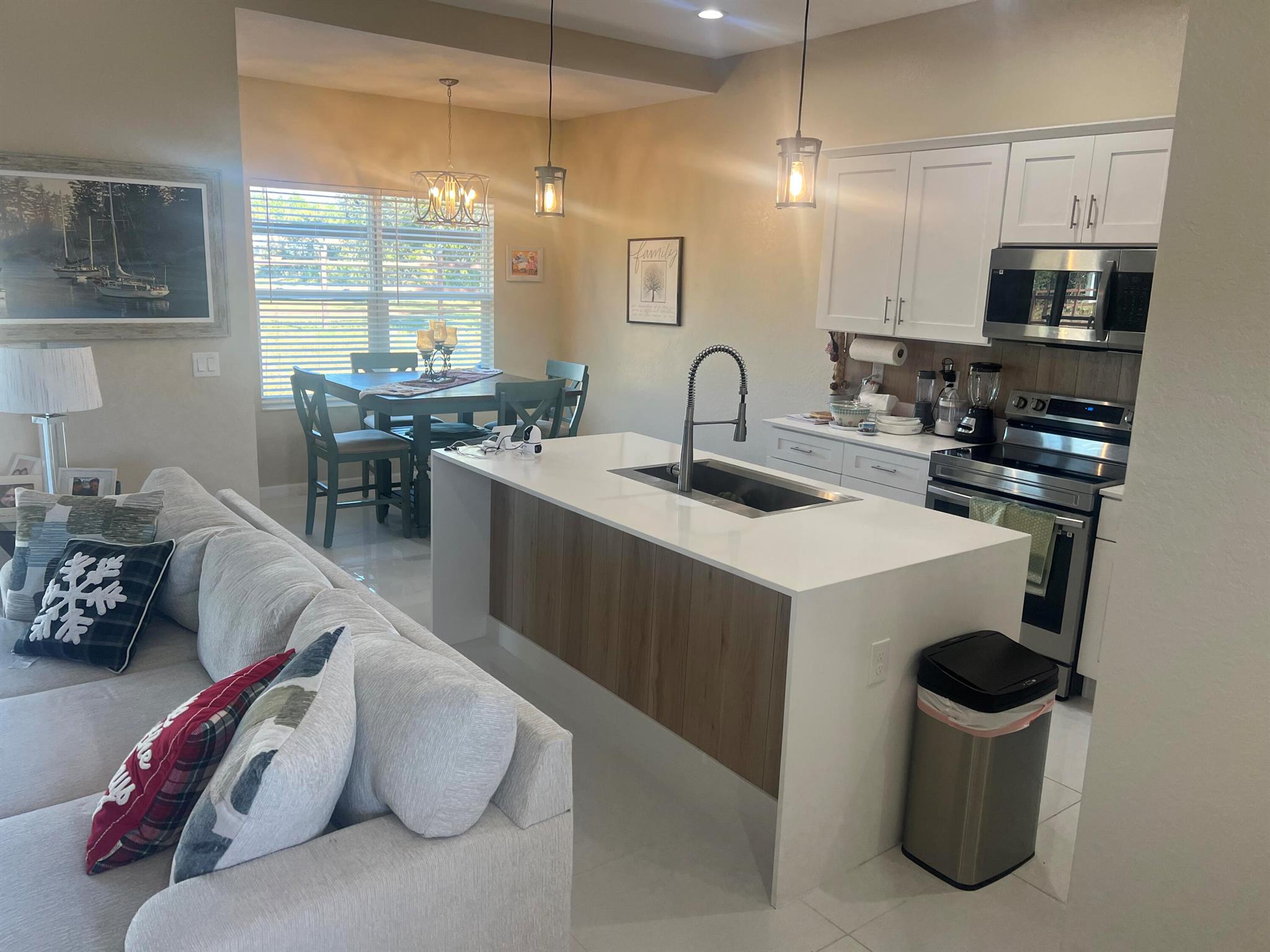 MARION OAKS UNIT 07 - Residential