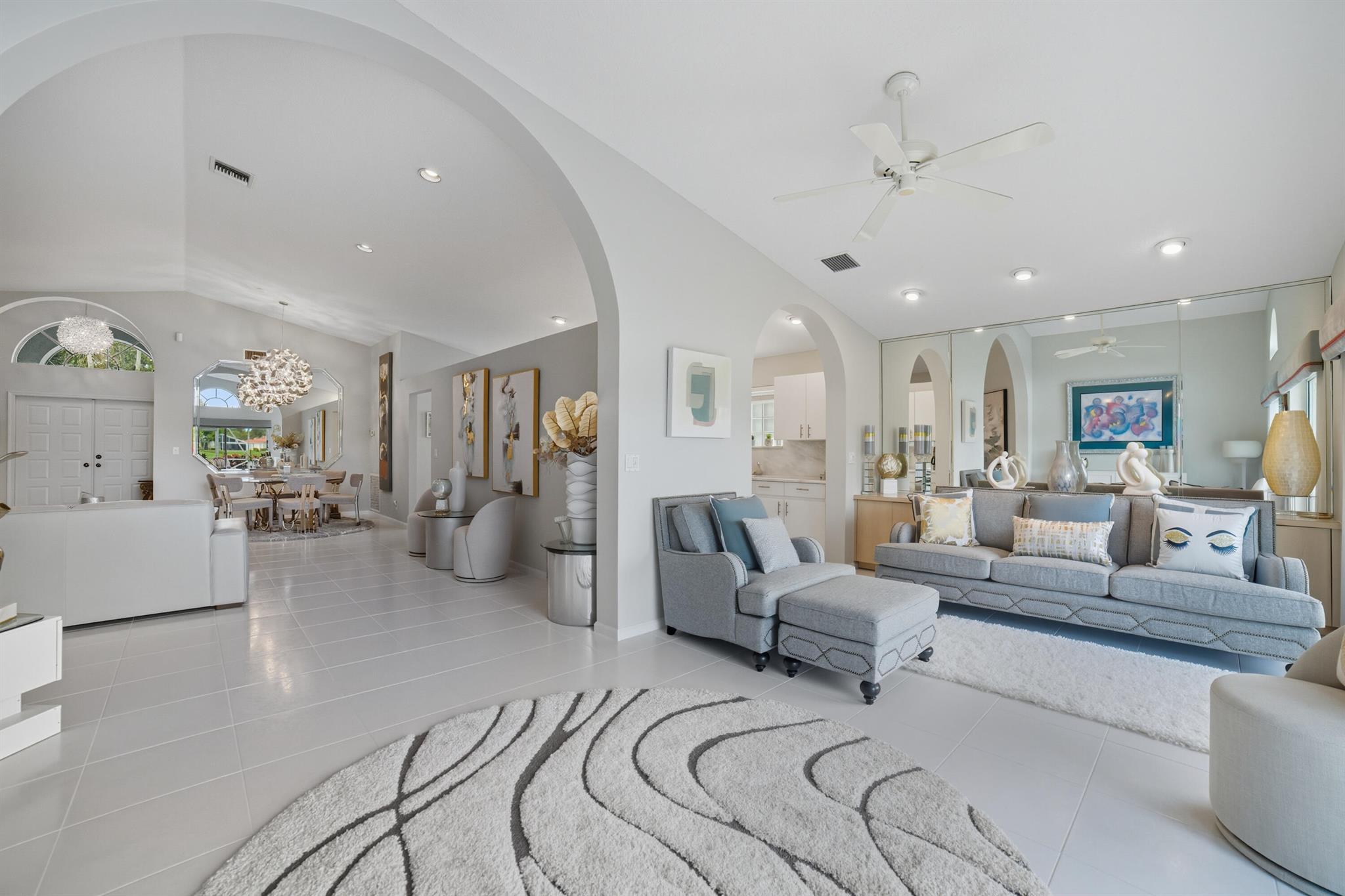 CORAL LAKES IV - Residential Lease