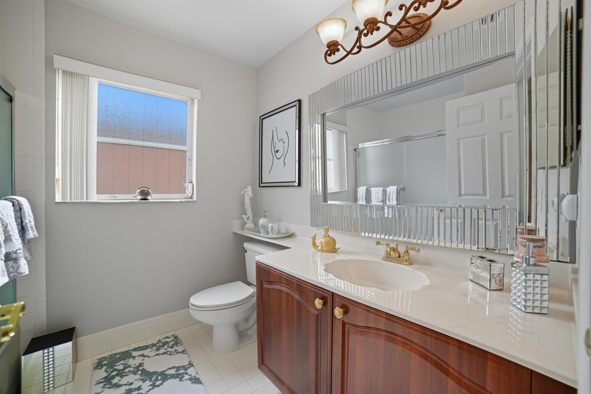 CORAL LAKES IV - Residential Lease