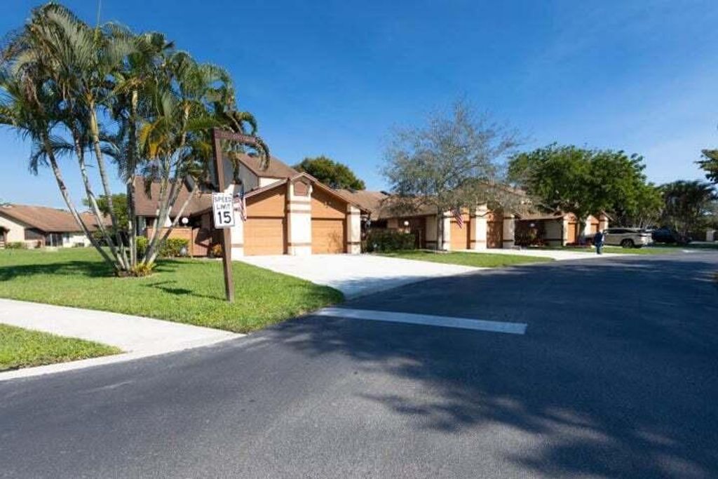 Photo of 3729 Collinwood Lane, West Palm Beach, FL 33406 (MLS # R10972166)