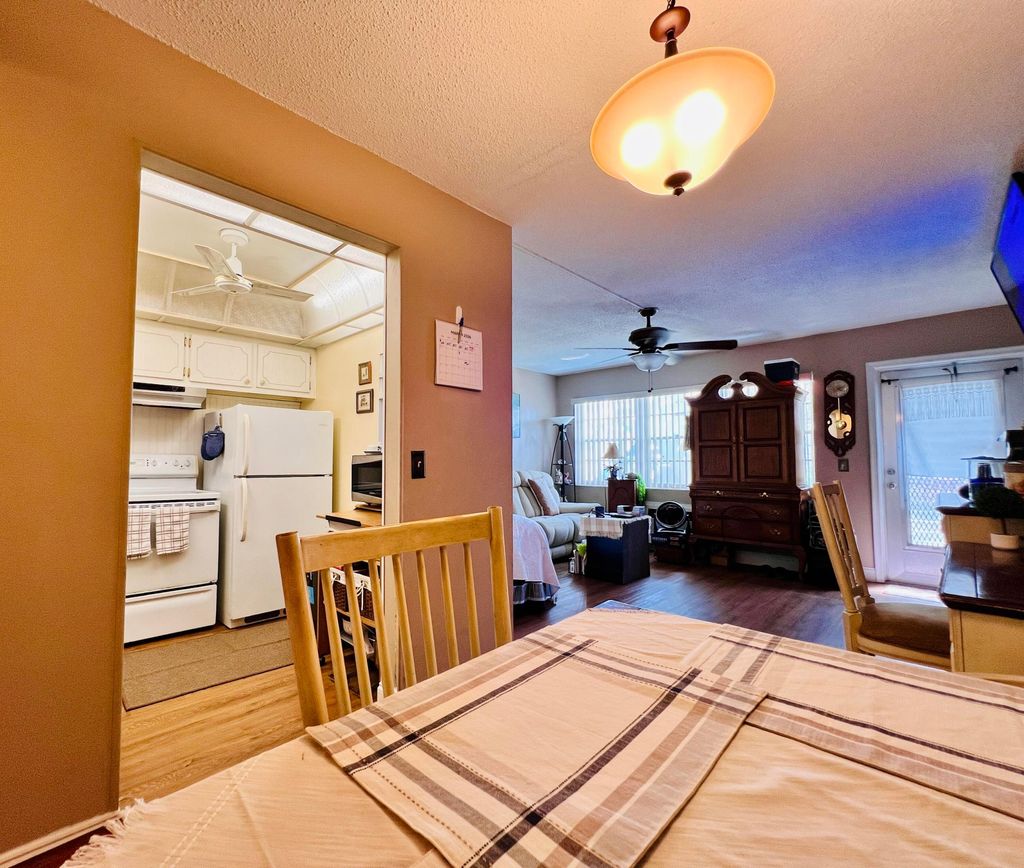 Photo of 364 Camden P, West Palm Beach, FL 33417 (MLS # B26002311)