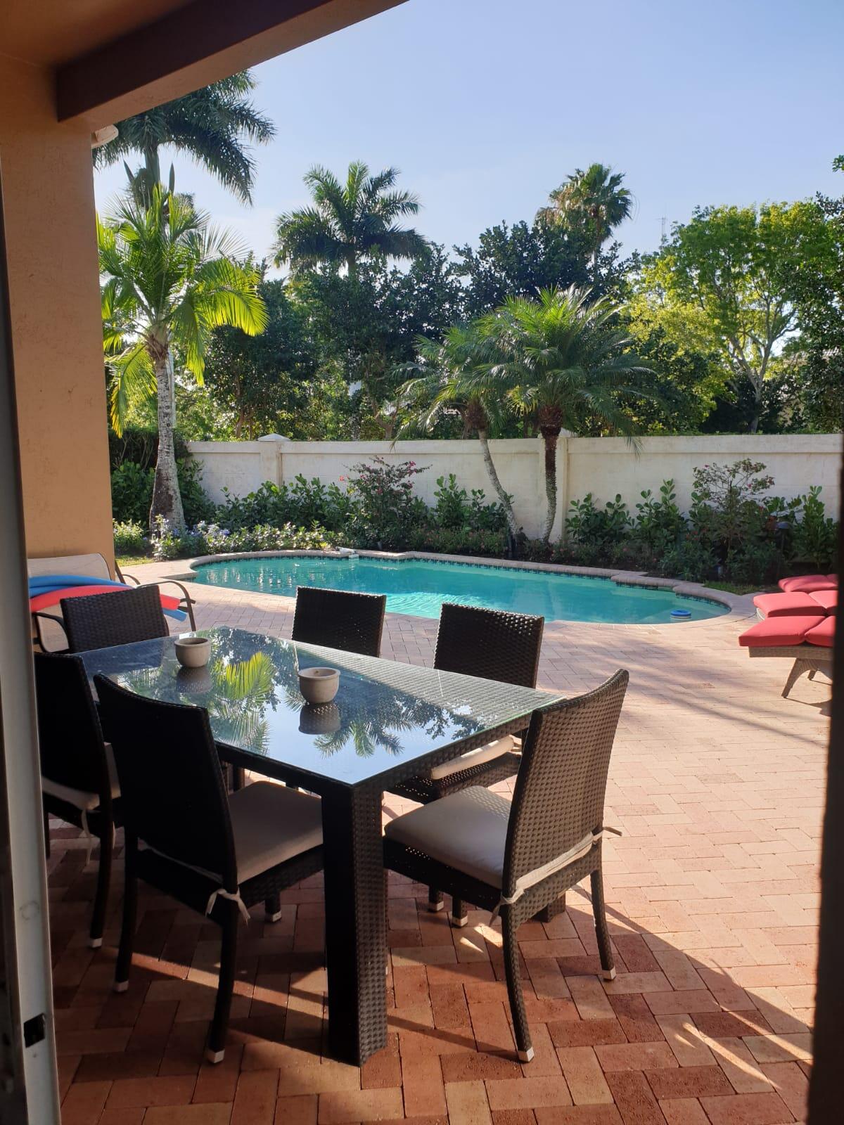 IBIS GOLF AND COUNTRY CLUB 17 - Residential Lease