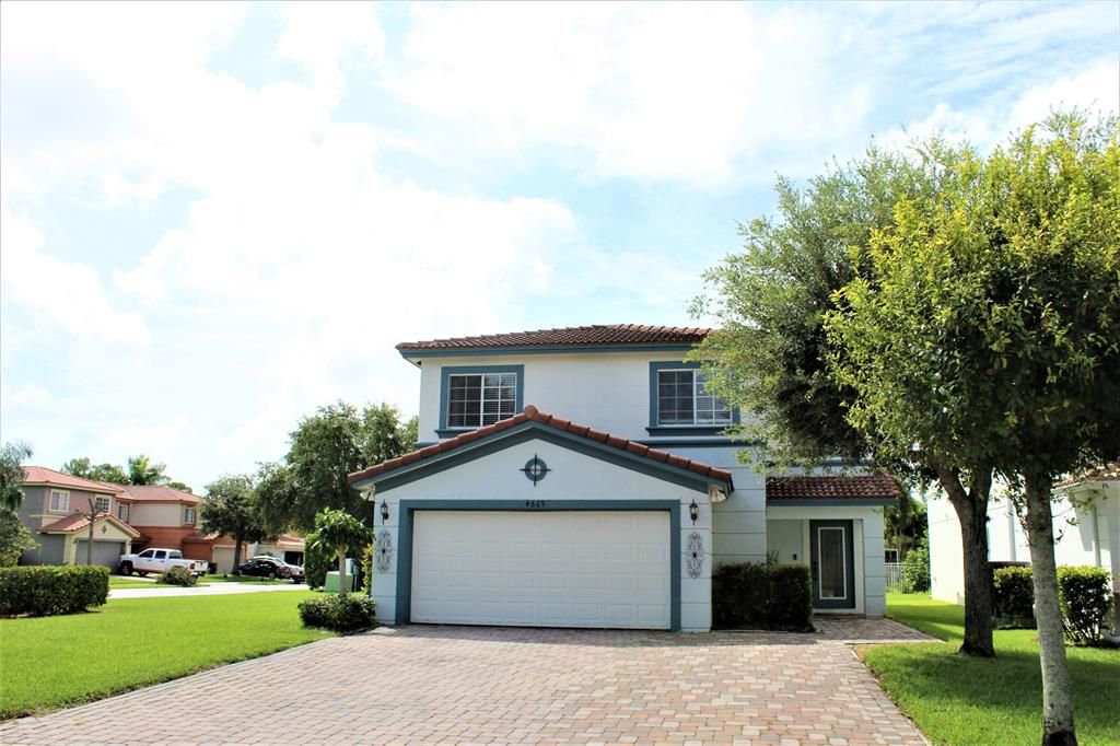 Photo of 4669 SE Graham Drive, Stuart, FL 34997 (MLS # R10741826)