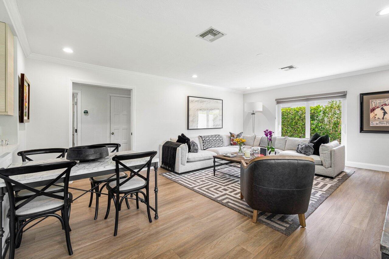 CHEVY CHASE - Residential