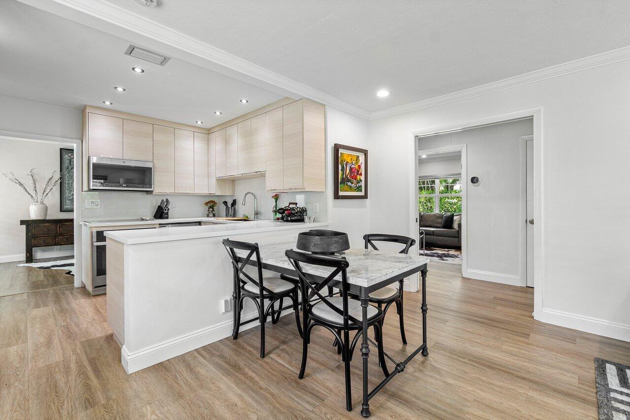CHEVY CHASE - Residential