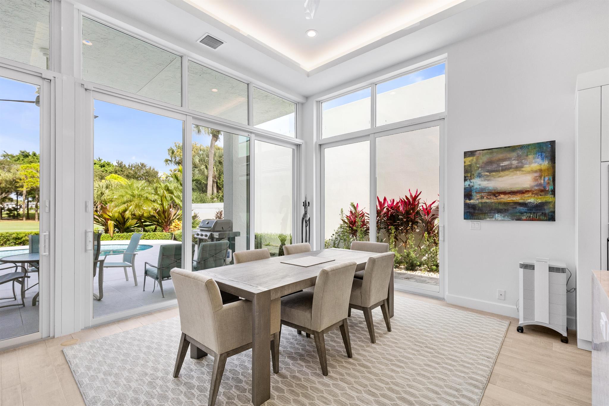 FRENCHMANS CREEK - Residential