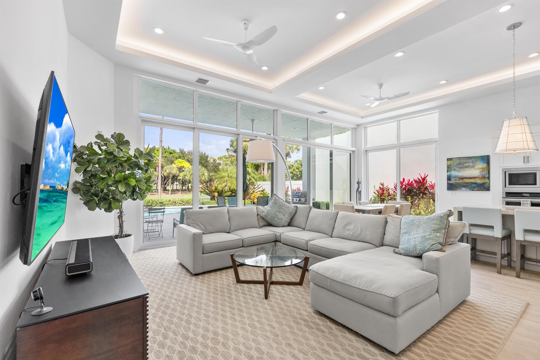 FRENCHMANS CREEK - Residential