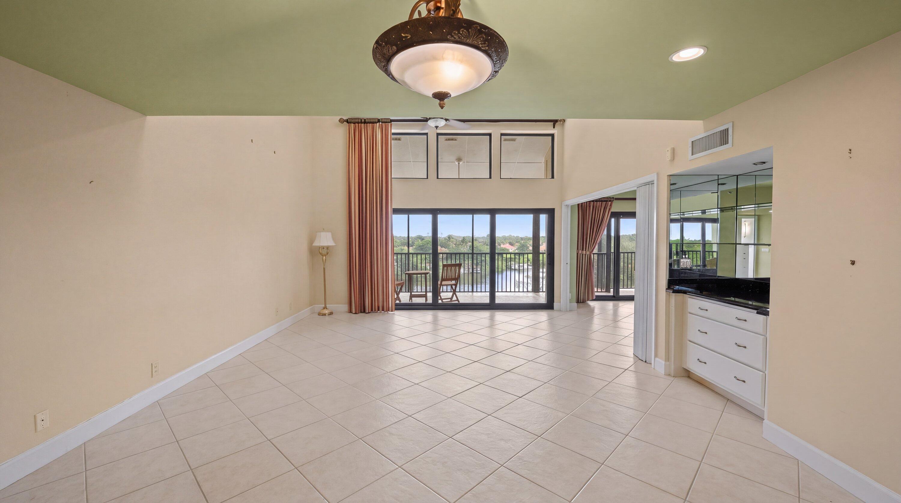 16910 BAY Street E501