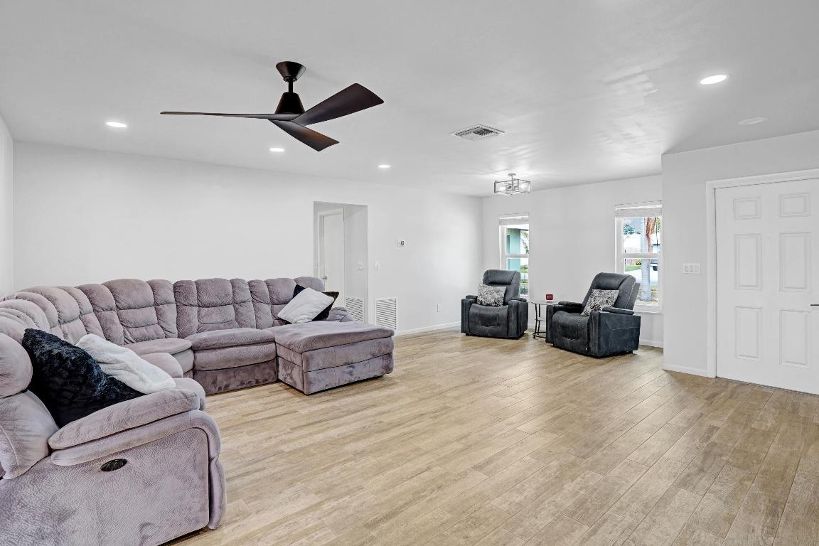 Sandpiper Bay - Residential