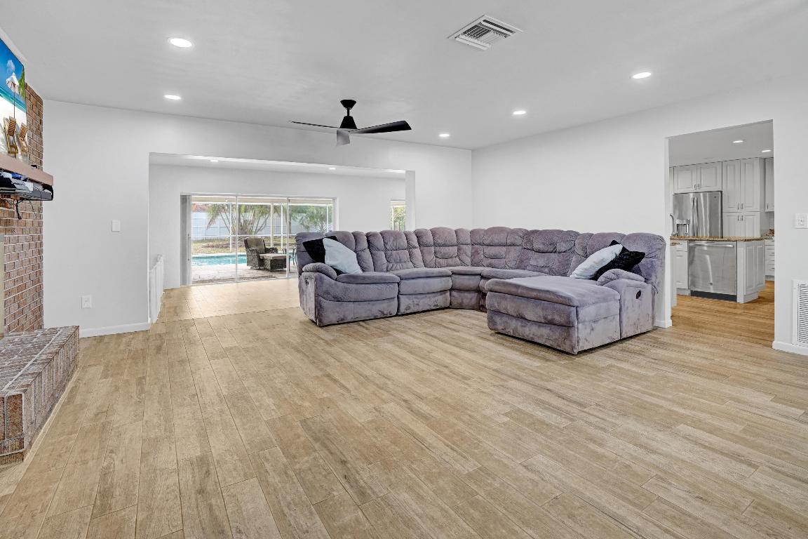 Sandpiper Bay - Residential