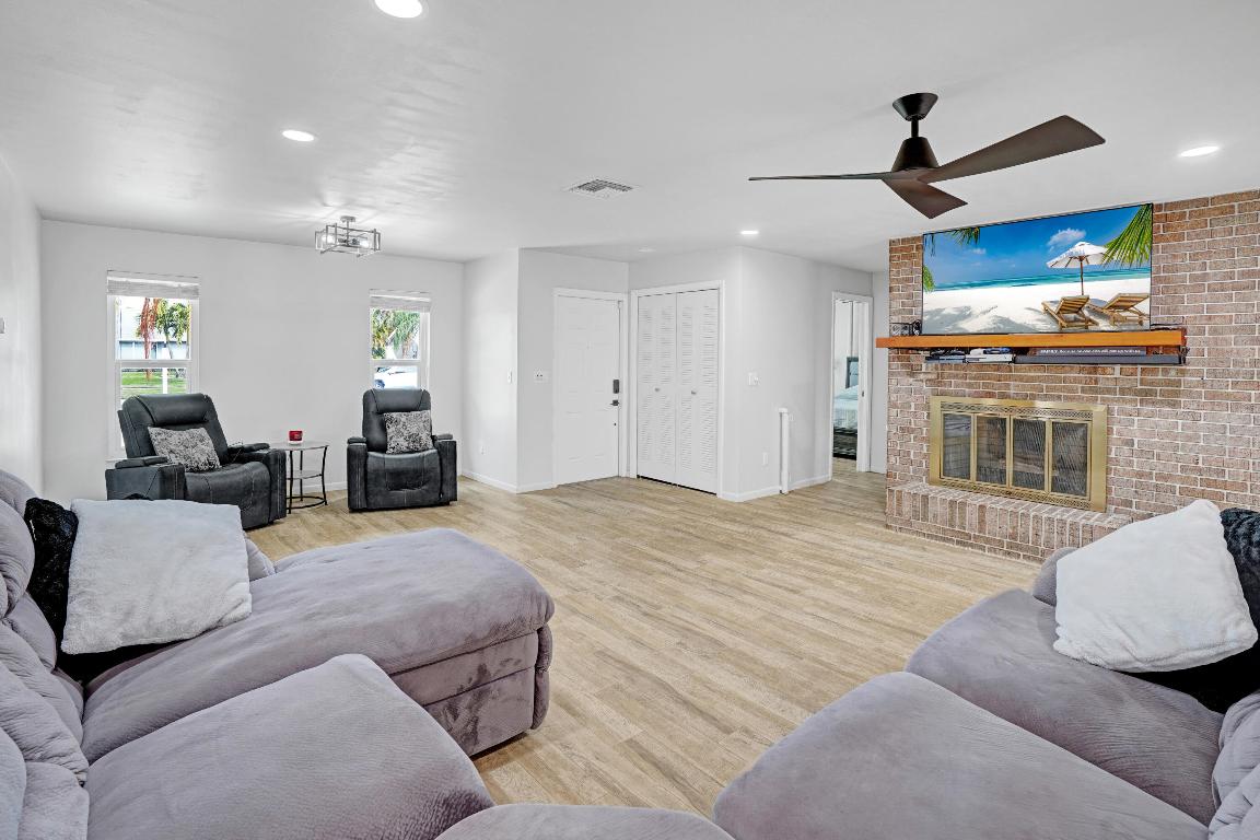 Sandpiper Bay - Residential