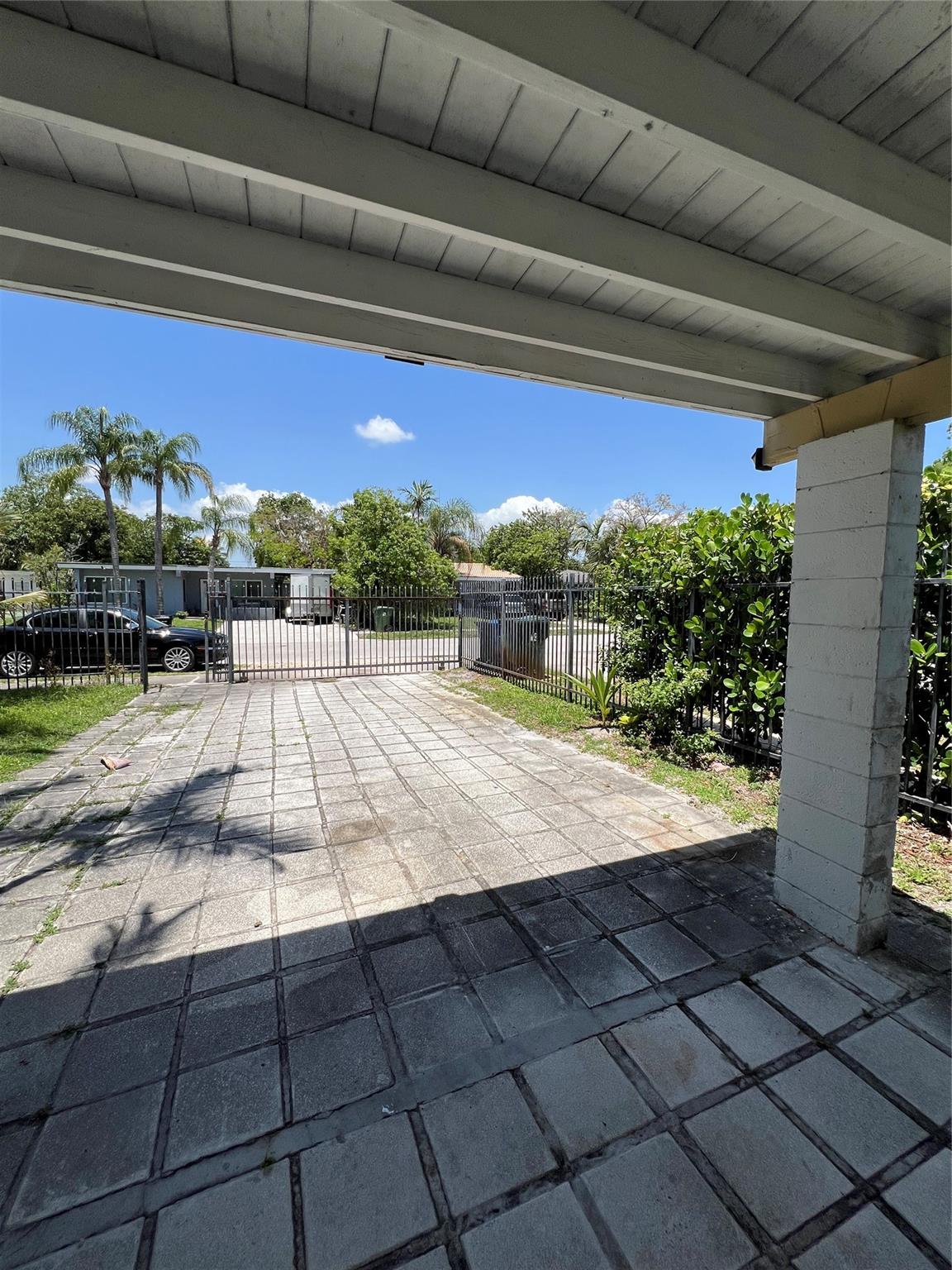 1532 NW 3rd Ave
