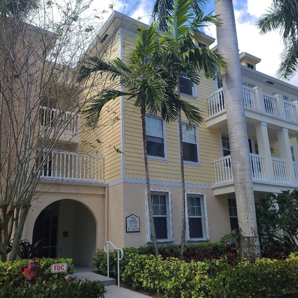 Photo of 276 Murcia Drive #201, Jupiter, FL 33458 (MLS # R10958329)