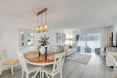 2991 NW 46 Avenue Unit 410, Lauderdale Lakes, FL MLS: R11066810
