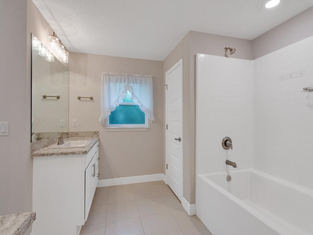 WATERSTONE PHASE THREE - Residential