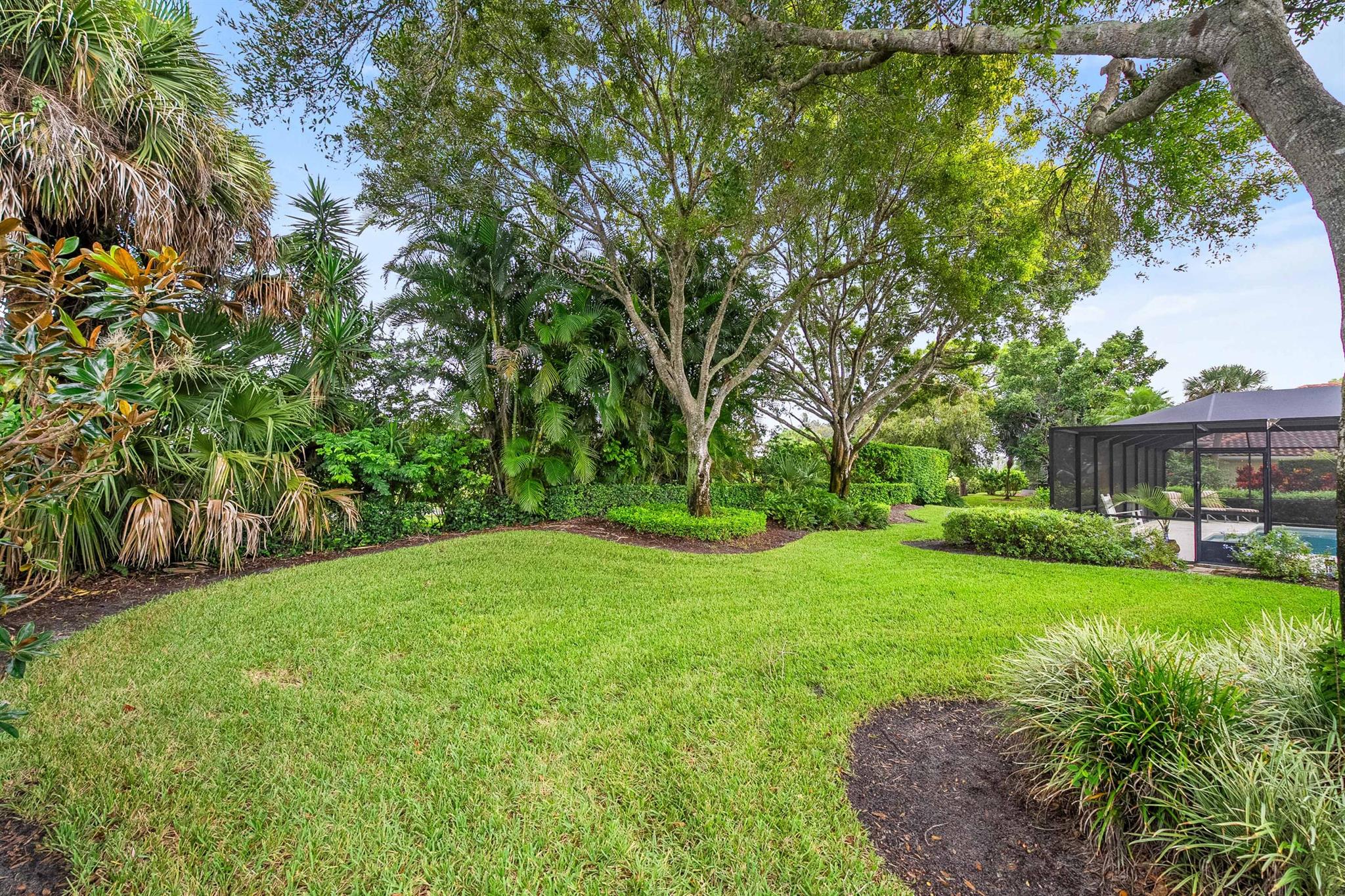 MARINER SANDS - Residential