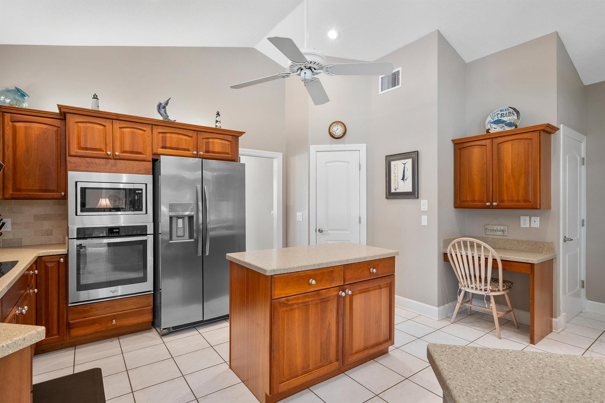 MARINER SANDS - Residential