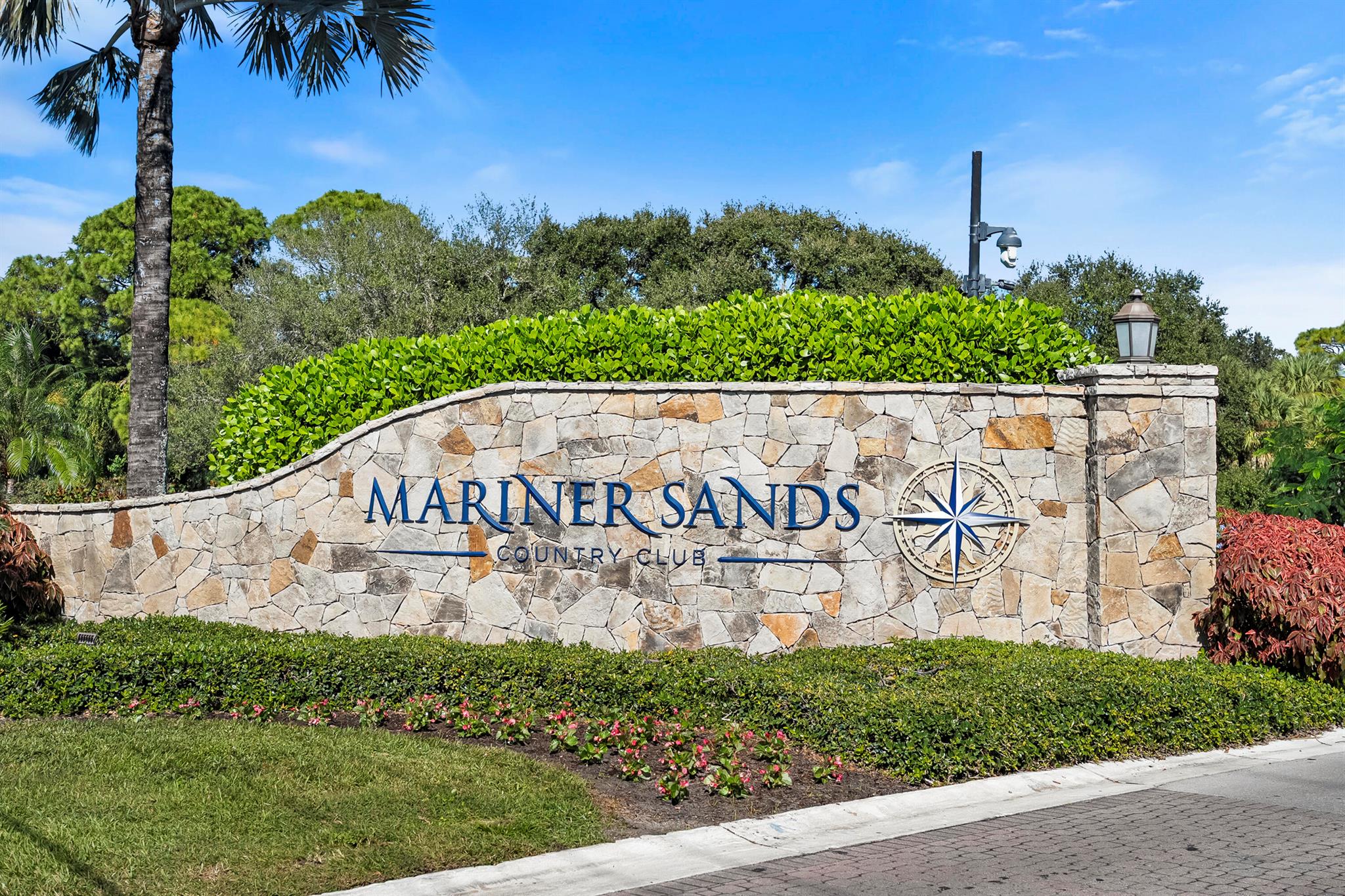 MARINER SANDS - Residential