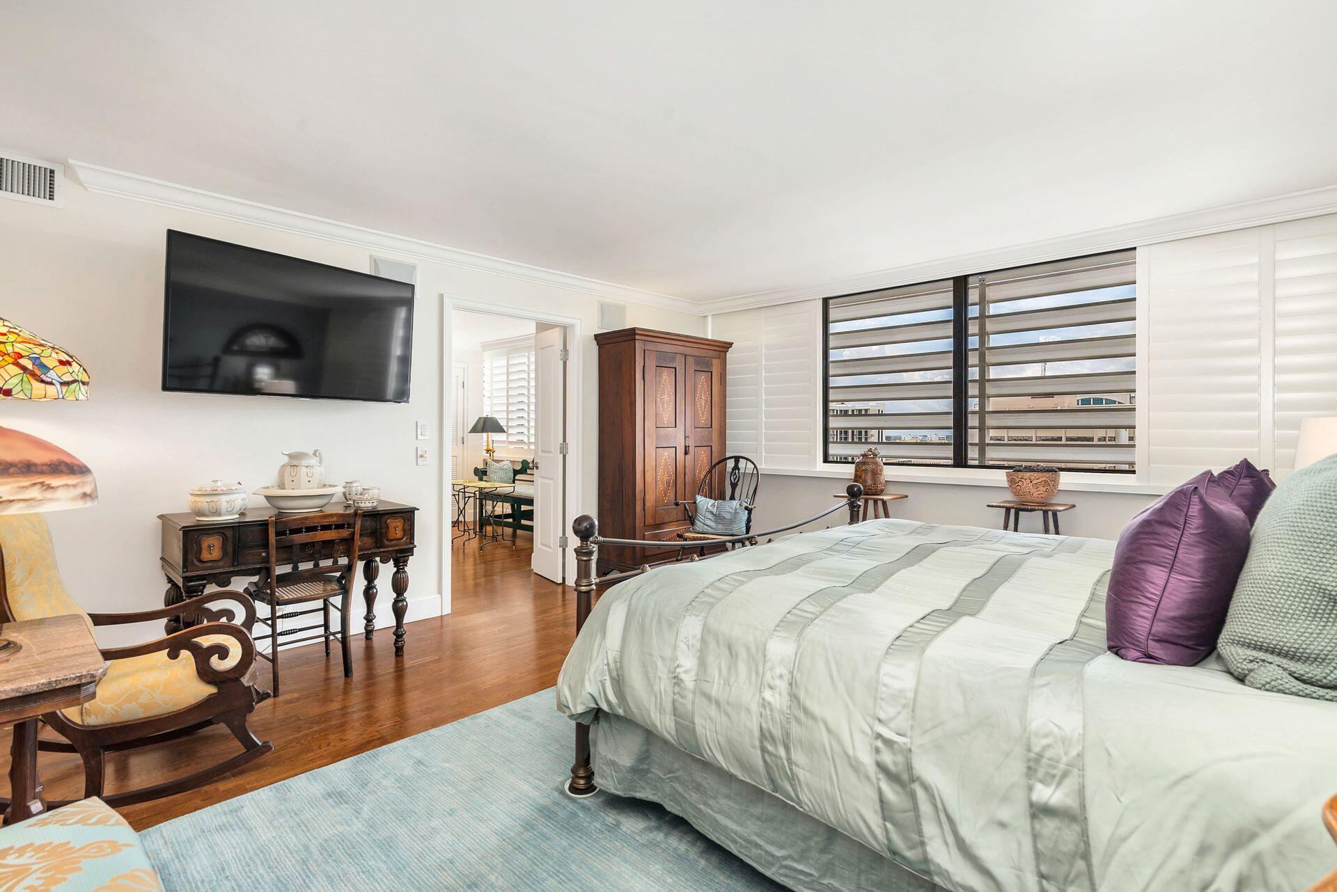 WATERVIEW TOWERS CONDO - Residential