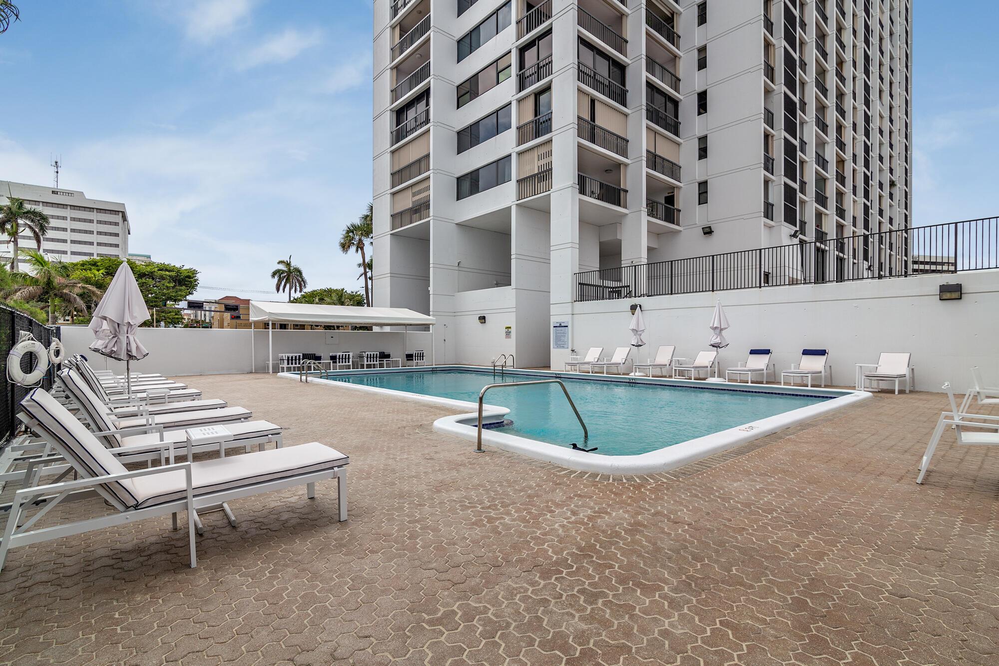 WATERVIEW TOWERS CONDO - Residential