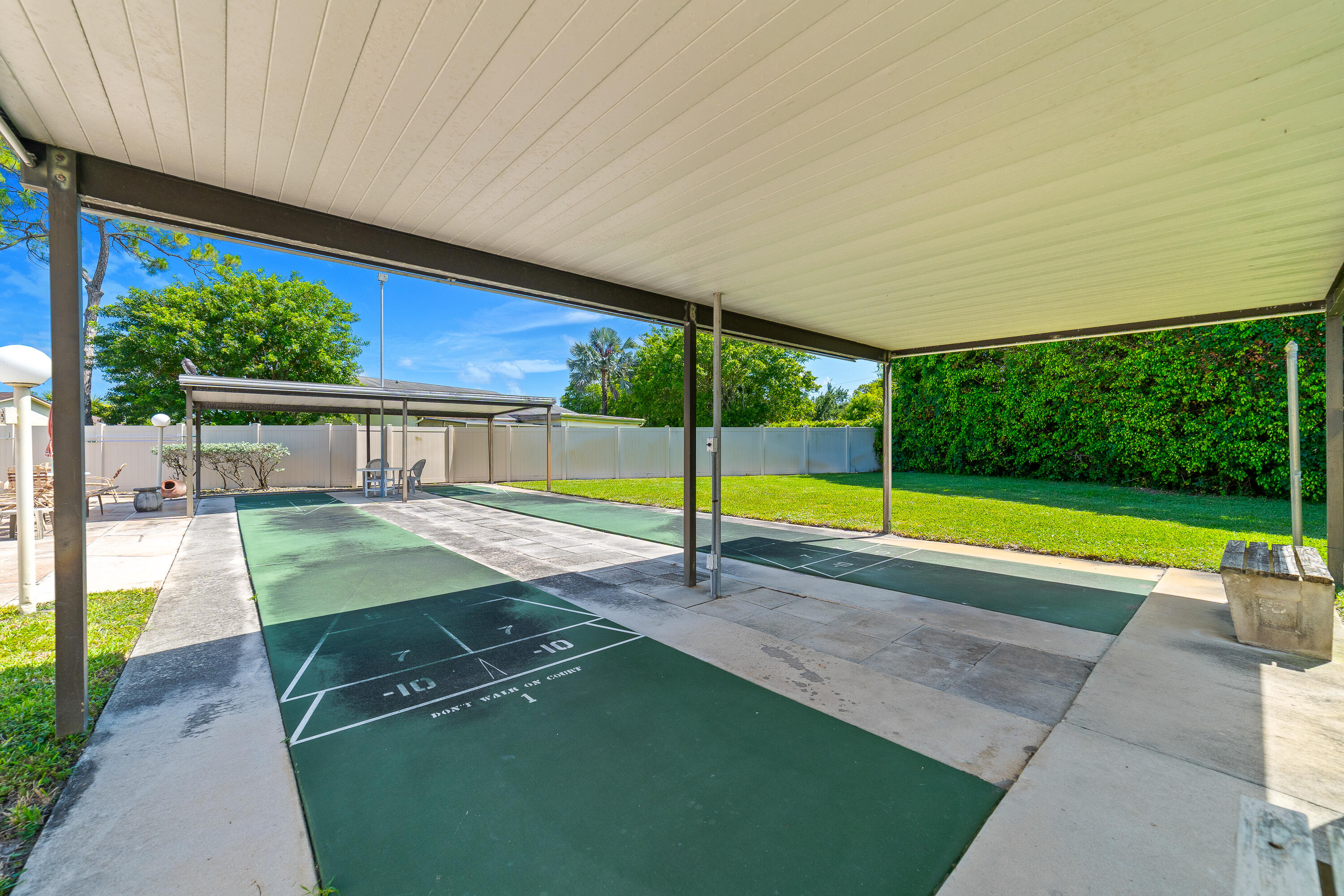 LUCERNE HOMES EAST 1 - Residential