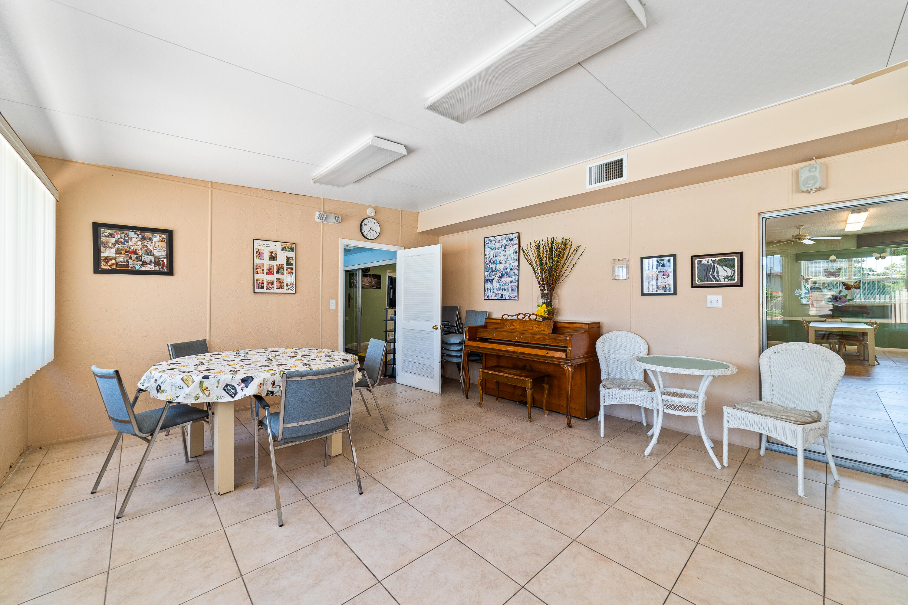 LUCERNE HOMES EAST 1 - Residential