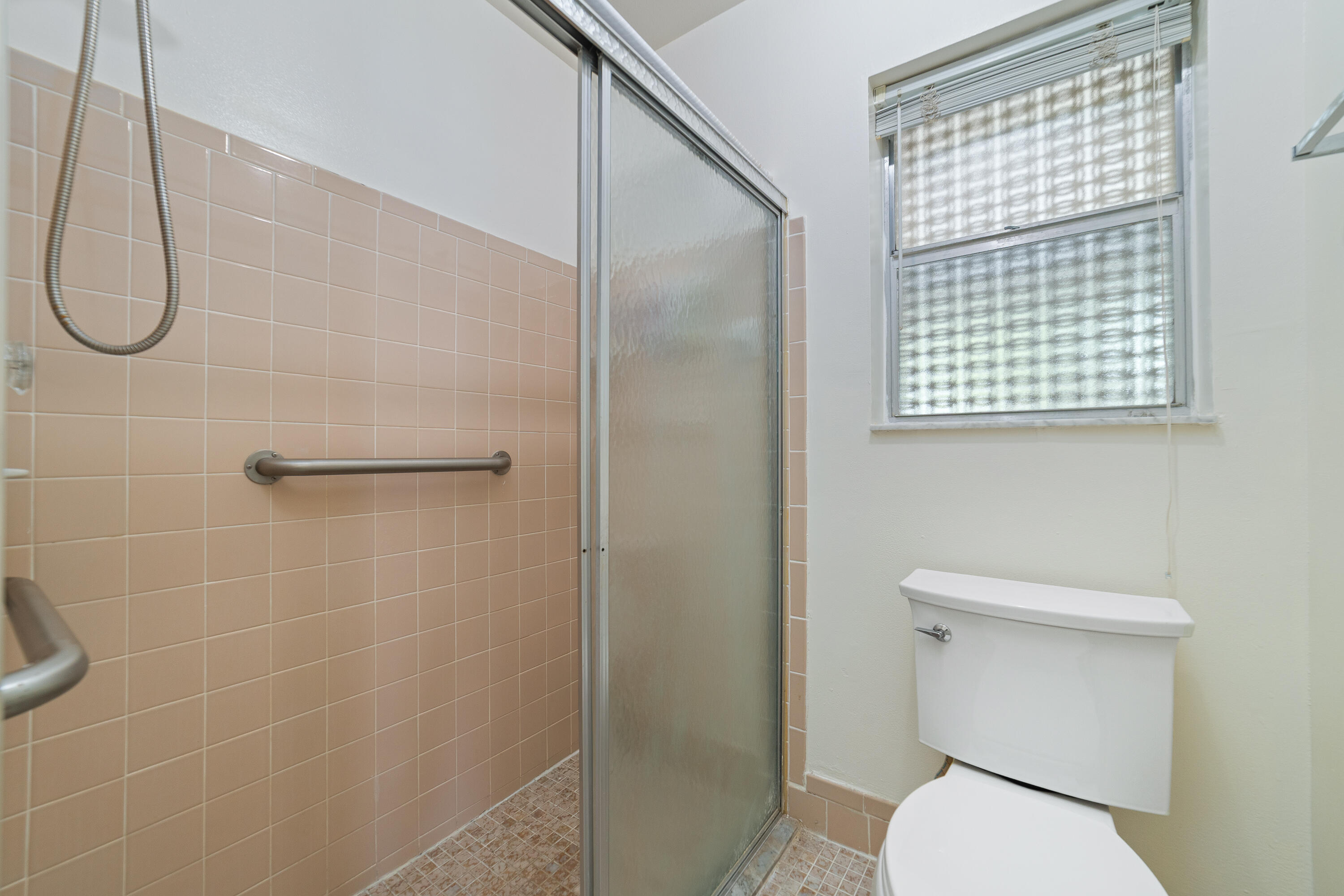 LUCERNE HOMES EAST 1 - Residential