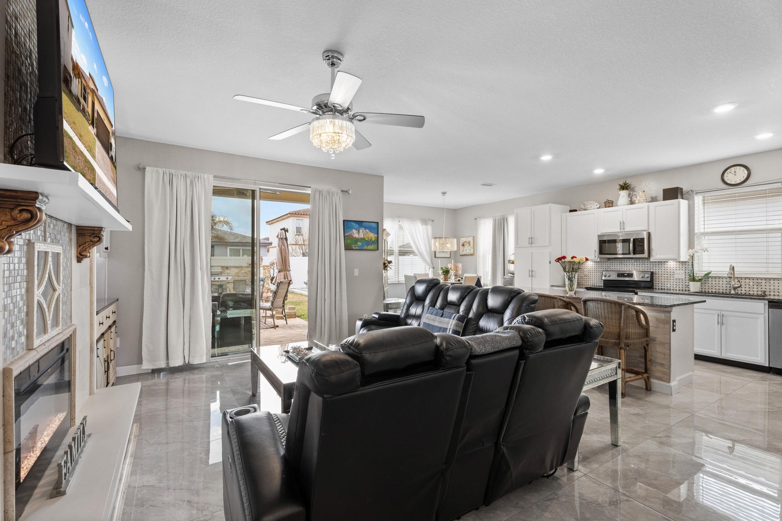 COPPER CREEK - Residential