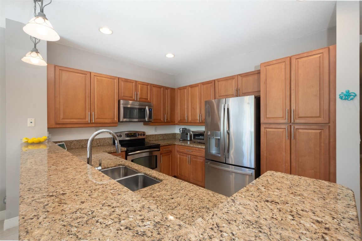 EDGEWOOD LANDINGS - Residential