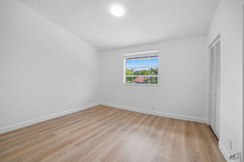 Tiny photo for 8207 Fairway Rd #8207, Sunrise, FL 33351 (MLS # B26031789)