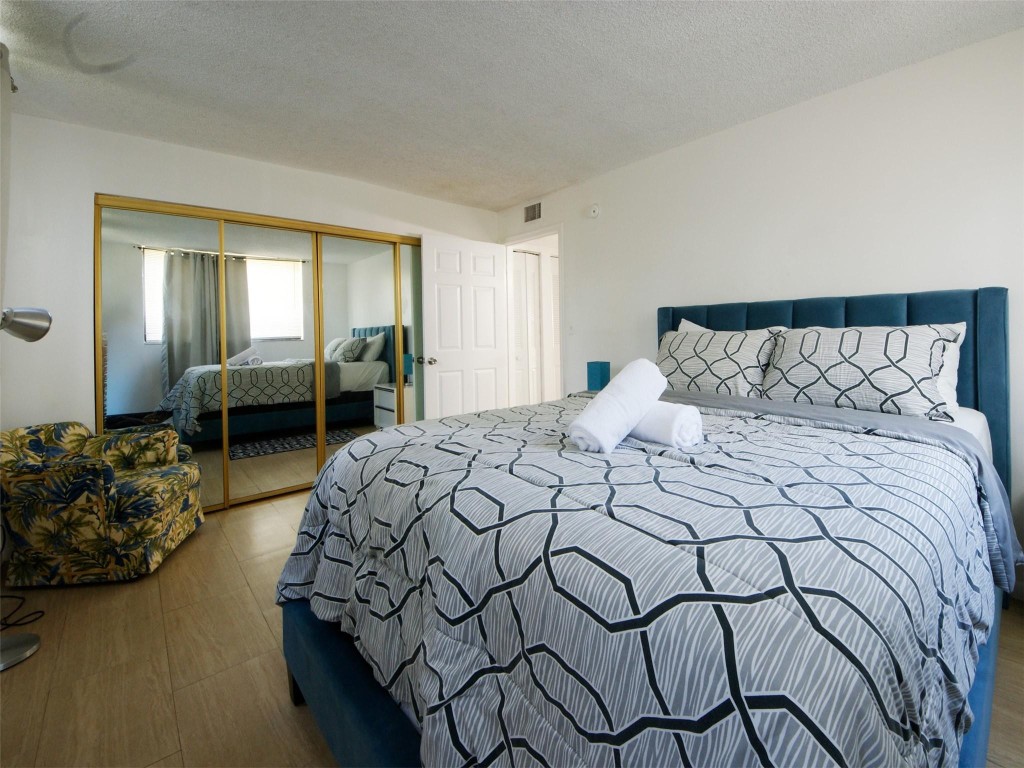 Presidential Gofview - Residential