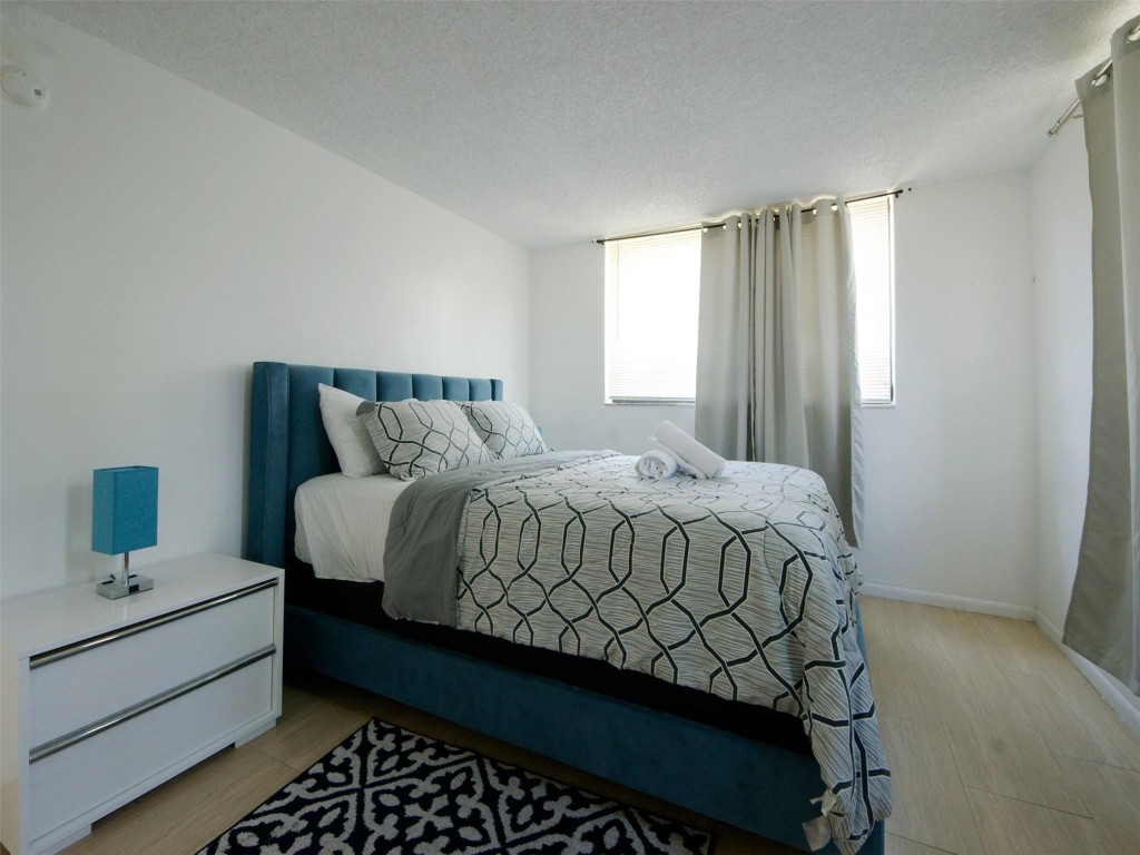 Presidential Gofview - Residential