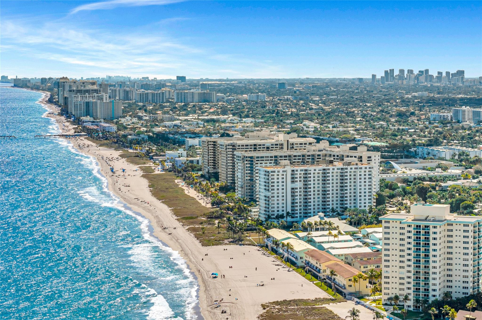 The Hampton Beach Club Co - Residential Lease