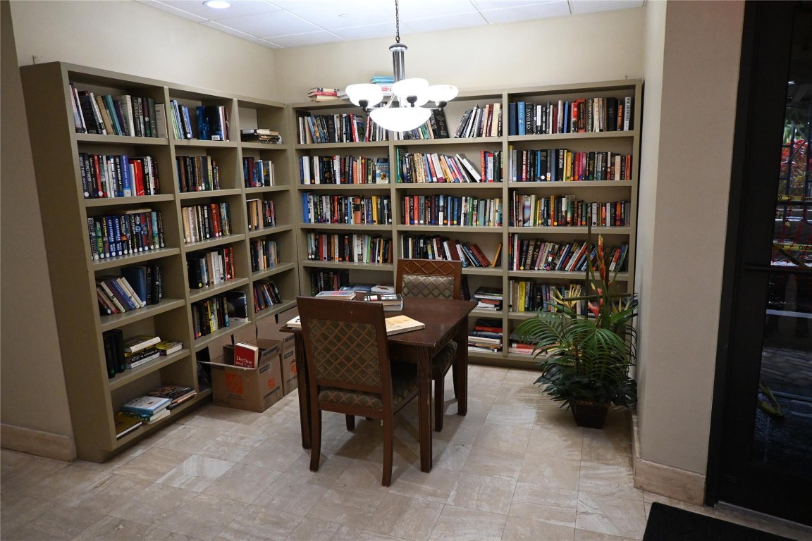 The Hampton Beach Club Co - Residential Lease