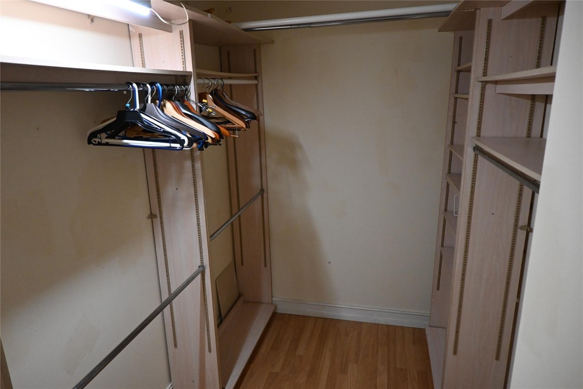 The Hampton Beach Club Co - Residential Lease