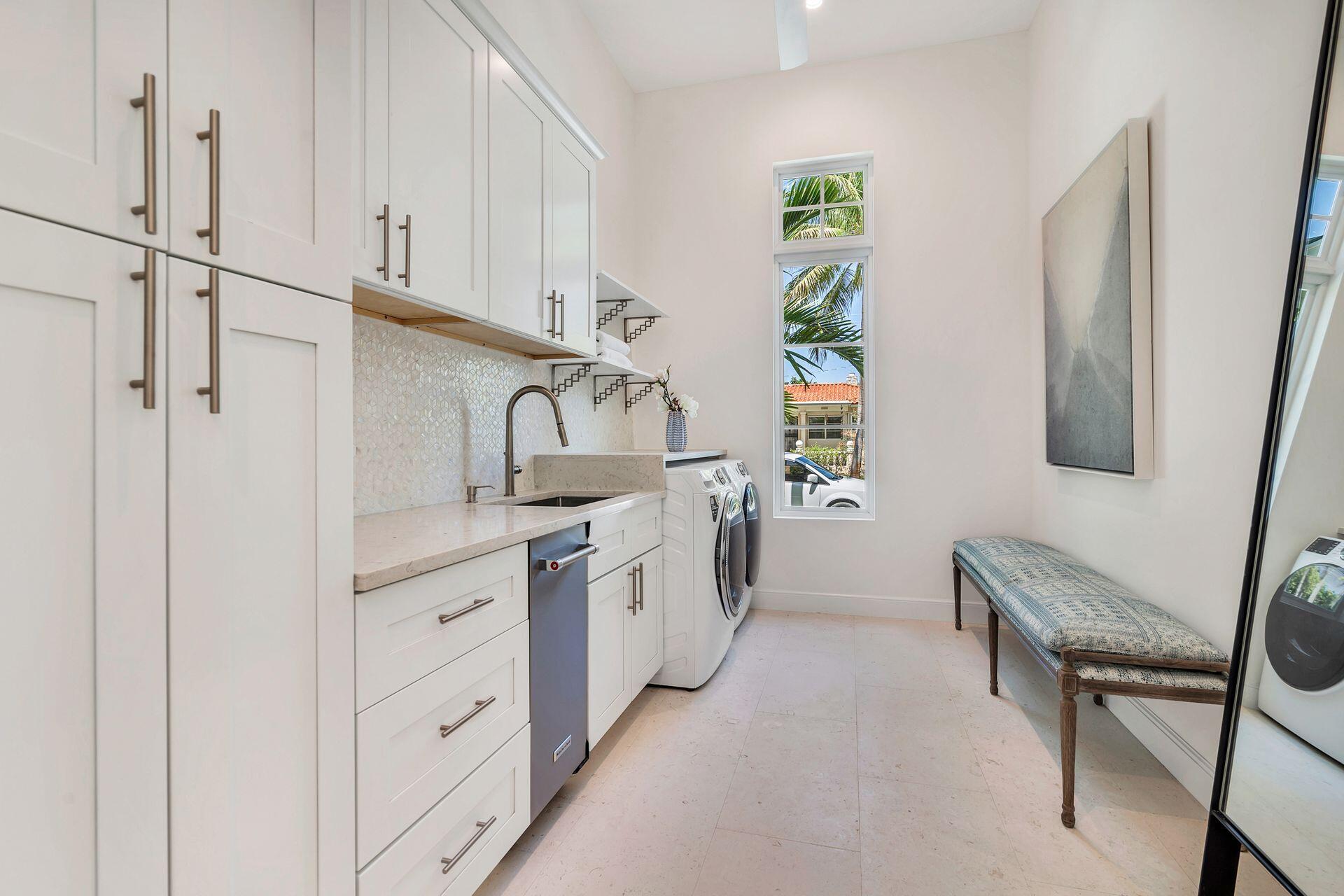 MONCEAUX - Residential