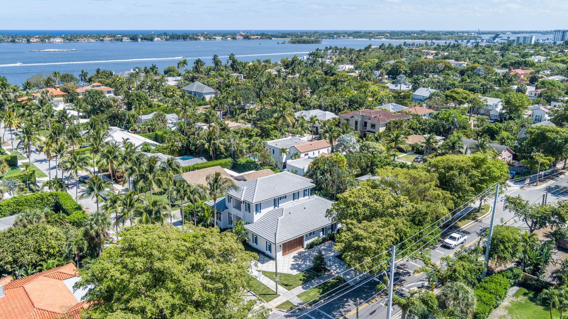 MONCEAUX - Residential