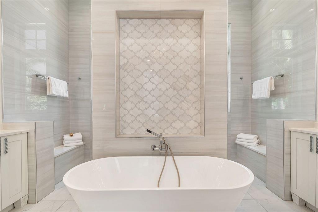 MONCEAUX - Residential